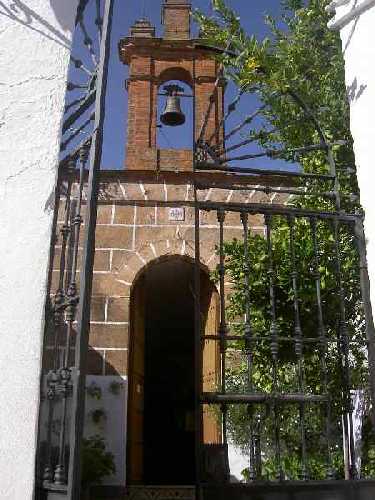 Vista del exterior de la Ermita
