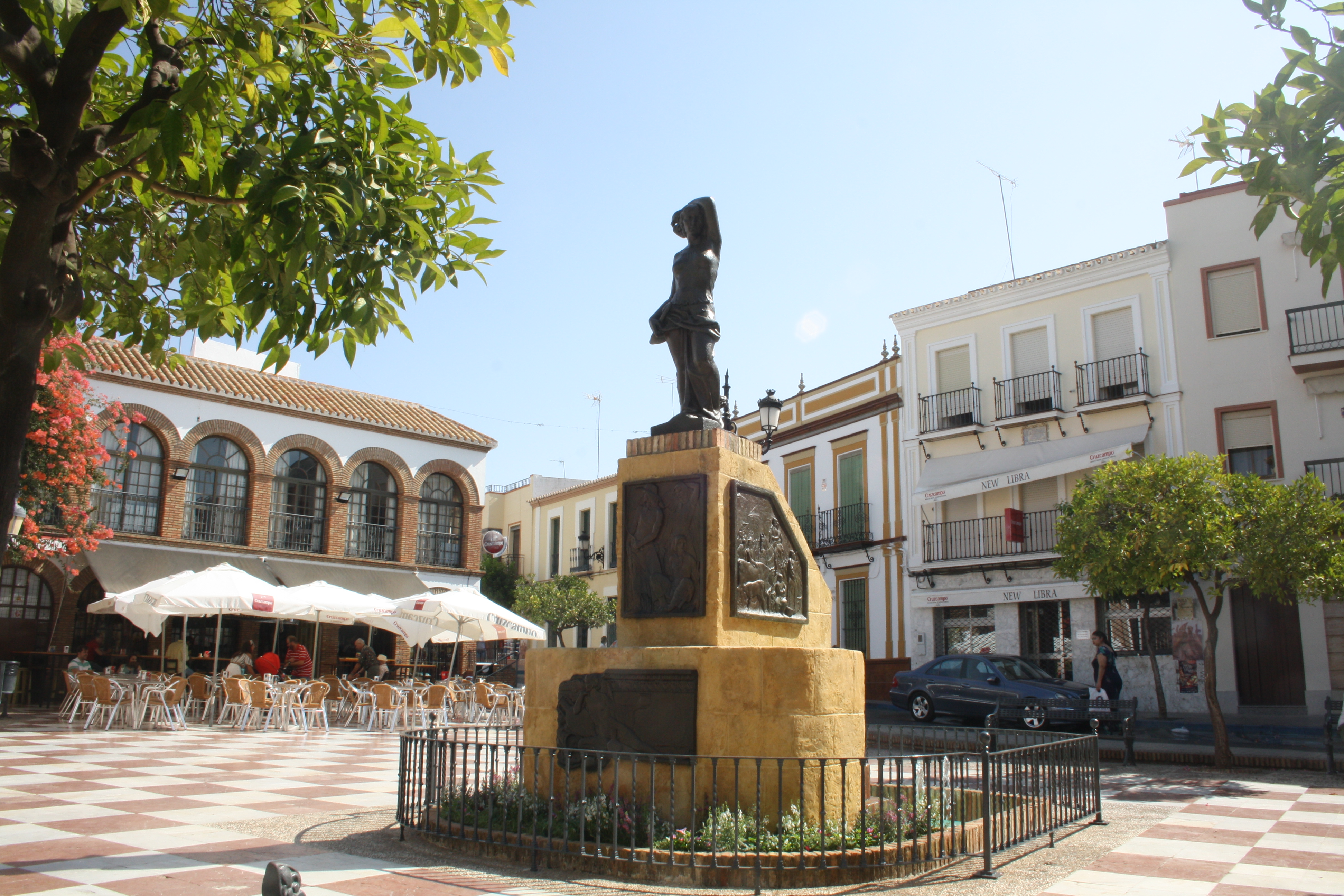 Fuente Alegoría a la Cultura