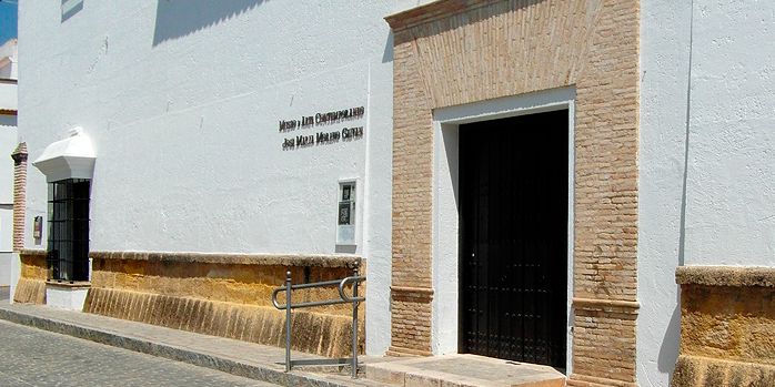 Fachada principal de Museo