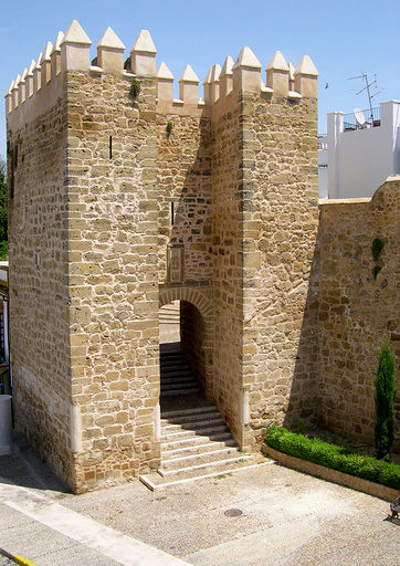 Puerta de Sevilla o arco de la rosa