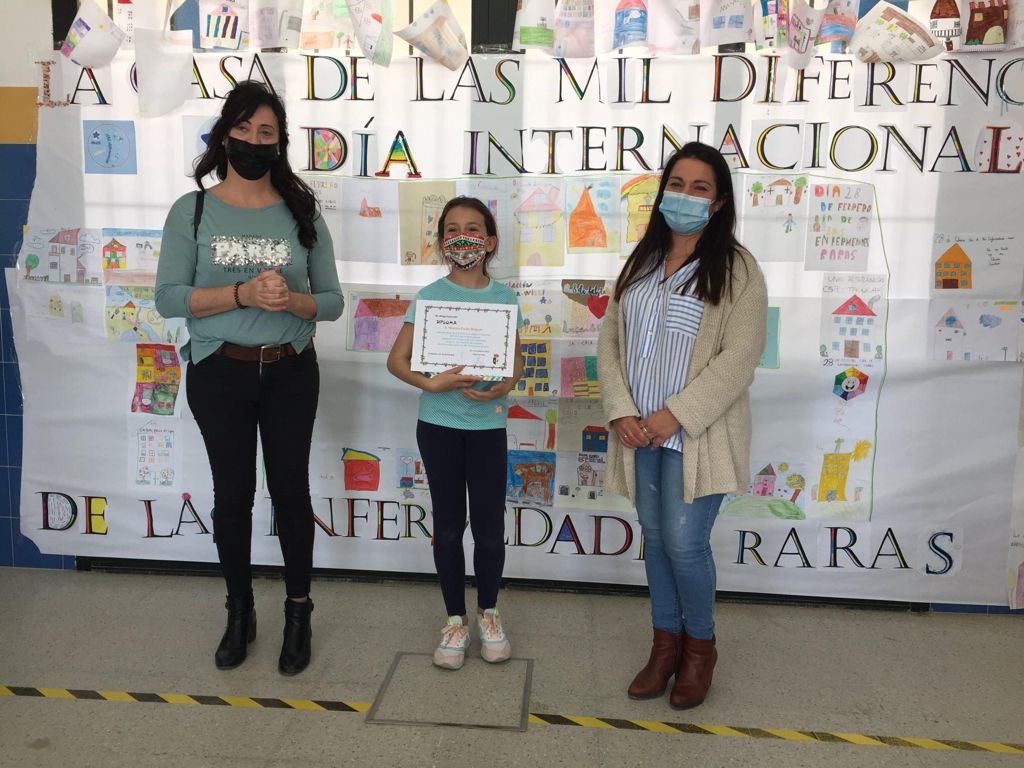 Entrega de premios a los ganadores de la categoría infantil de la XIV edición del Concurso de Marcapáginas