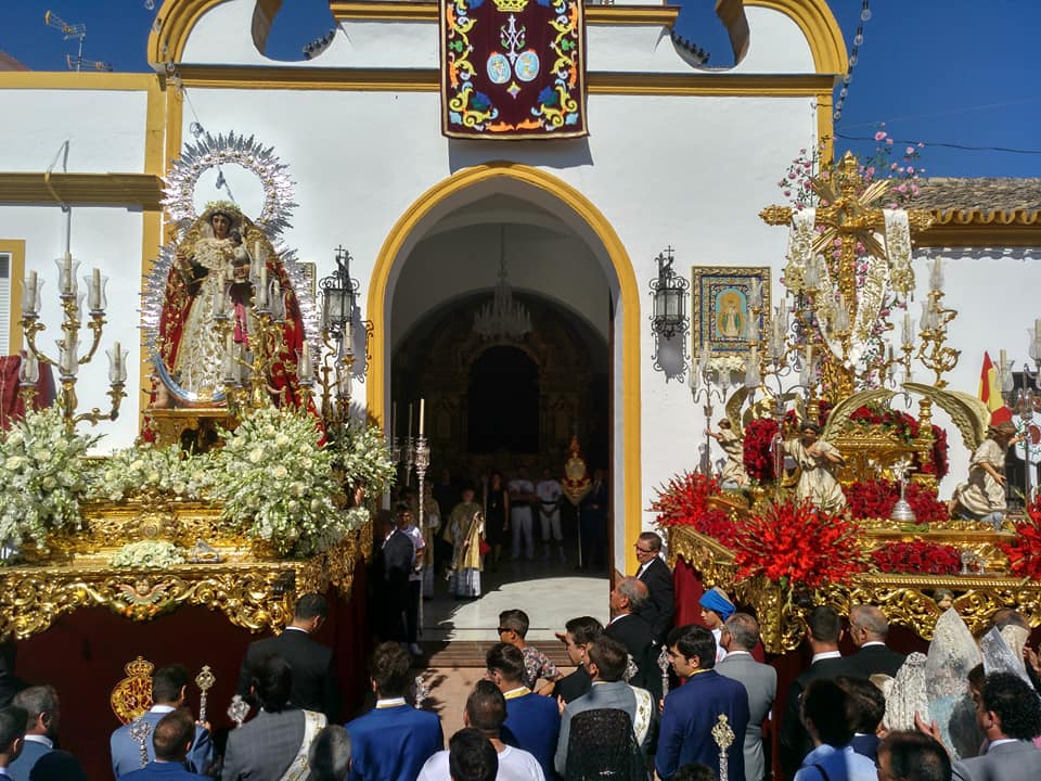 Hermandad de la Exaltación de la Santa Cruz de Arriba y María Santísima del Rosario