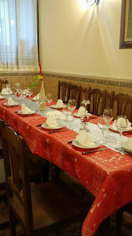 Salón adornado para Navidad